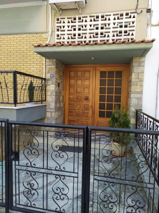 Апартаменти Meteora Family House Каламбака Екстер'єр фото